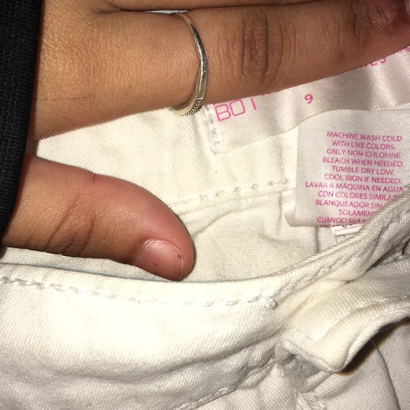 Outfit shorts and a crop top - Picture 5 of 5